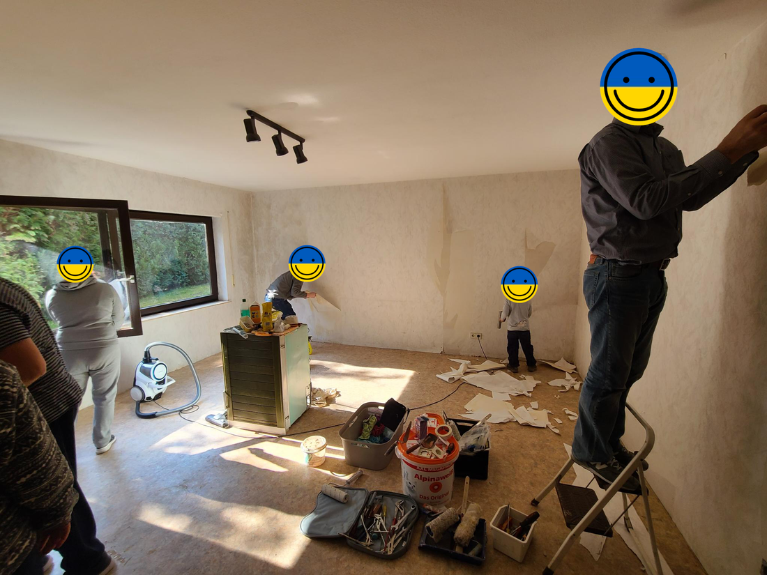 Ukranian Refugees Remodeling Apartment In Germany